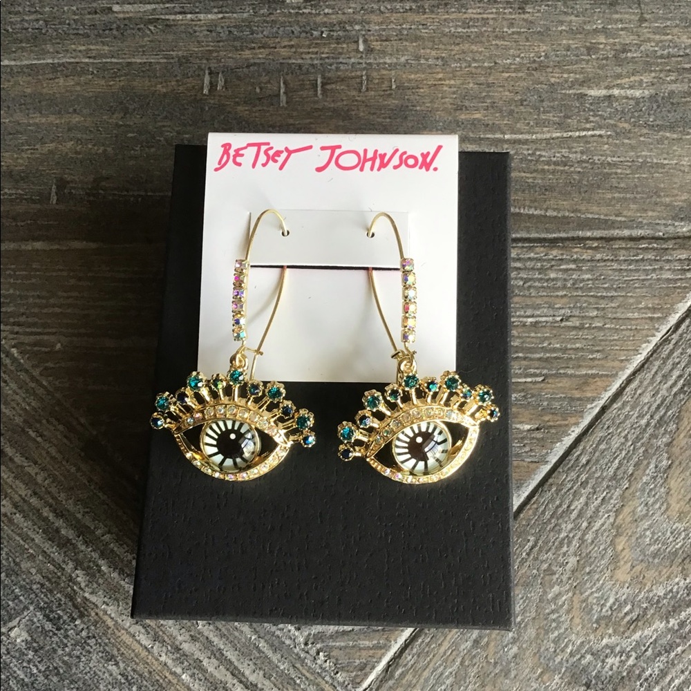 New Betsy Johnson earnings